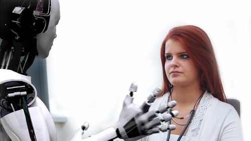 Nouă tehnică în chirurgie: Extirparea tiroidei fără cicatrice / În viitor, operația ar putea fi realizată de roboți autonomi