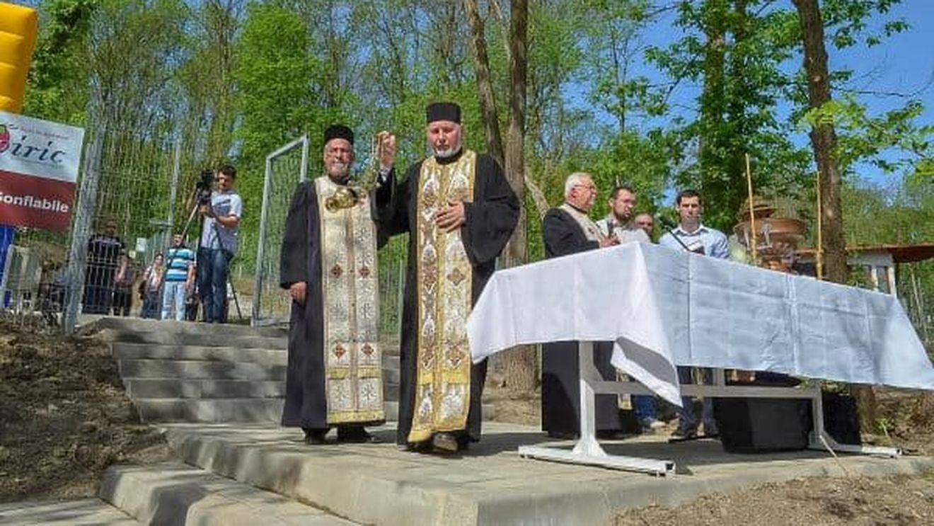 Iași: Povestea telescaunului de la Ciric sau cum s-au îngropat în pădure 1,5 milioane de euro, bani europeni