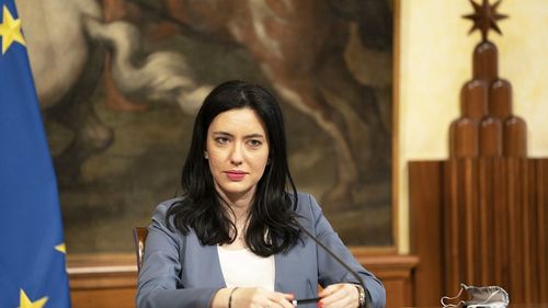 Pregătirile pentru redeschiderea școlilor în Italia. Măsuri “urgente” luate în ultimele zile, înaintea primei zile de școală – 14 septembrie. Investiții majore în suplimentarea cadrelor didactice și a spațiilor de învățare