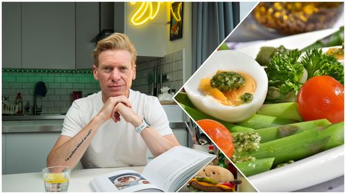 Un expert în politici alimentare încearcă o dietă pe lună în 2024. Cele două pe care le recomandă până acum sunt sănătoase și ajută la slăbit: vegană și mediteraneană