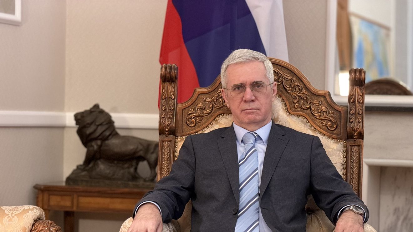 UPDATE Ambasada Rusiei atribuie Ucrainei drona maritimă care a explodat în Portul Constanța / În aceeași zi, Kievul a anunțat atacuri asupra unor nave rusești din Mariupol și Berdiansk, în Marea Azov / Analiști OSINT spun că ambarcațiunea nu seamănă cu modelele ucrainene cunoscute / Autoritățile române nu au confirmat proveniența