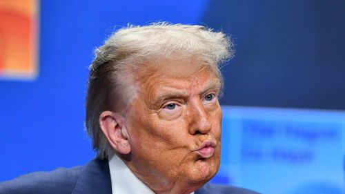 Sfaturi de la negociatorii sud-coreeni despre cum se negociază cu președintele SUA: Repetaţi pe roluri, lăudaţi-l pe Trump şi vorbiţi simplu!