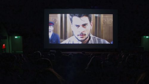 Filmul independent „Experimentul Piteşti” ajunge luna aceasta în mai multe cinematografe din întreaga ţară/ Regizoare: Este primul şi singurul film despre fenomenul reeducării, un film-document care tratează o poveste adevărată bazată şi pe mărturiile familiilor celor care au murit sub torturi fizice şi psihice 