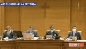 VIDEO Parlamentul, întrunit într-o ședinţă online, a încuviinţat cu unanimitate decretul președintelui Iohannis de instituire a stării de urgenţă pe teritoriul României / Dezbaterile au avut loc prin teleconferință