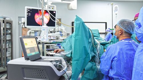 Tratament fără operație pentru un bărbat care nu mai putea să urineze