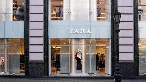 Inditex, proprietarul Zara, intenţionează să redeschidă treptat magazinele din Ucraina, de la 1 aprilie/ Unde vor fi deschise primele puncte