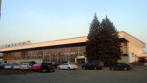 Ucraina anunţă că dintre aeroporturile sale civile, trei sferturi au fost grav afectate de război