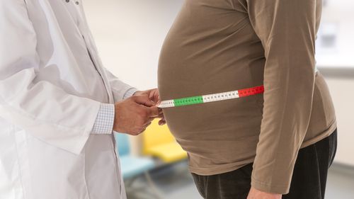 Persoanele care suferă de obezitate, cu 70% mai expuse la infecții severe, care pot duce și la deces