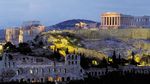 Doi turiști greco-americani, răniți într-un atac cu cuțitul în apropierea Acropolei din Atena