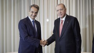Mitsotakis și Erdogan s-au întâlnit pentru a șasea oară într-un an, dar diferențele dintre Grecia și Turcia rămân în continuare importante