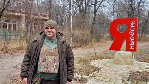 Orășelul New York din regiunea ucraineană Donețk, aflat chiar pe linia frontului, este părăsit de la o zi la alta / Mica așezare din Estul Ucrainei s-a transformat într-un loc al terorii și al fricii - reportaj Agerpres