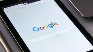 Consiliul Concurenței investighează o posibilă înțelegere de fixare a prețului la echipamentele Samsung. Inspecții la Altex, Flanco și Emag