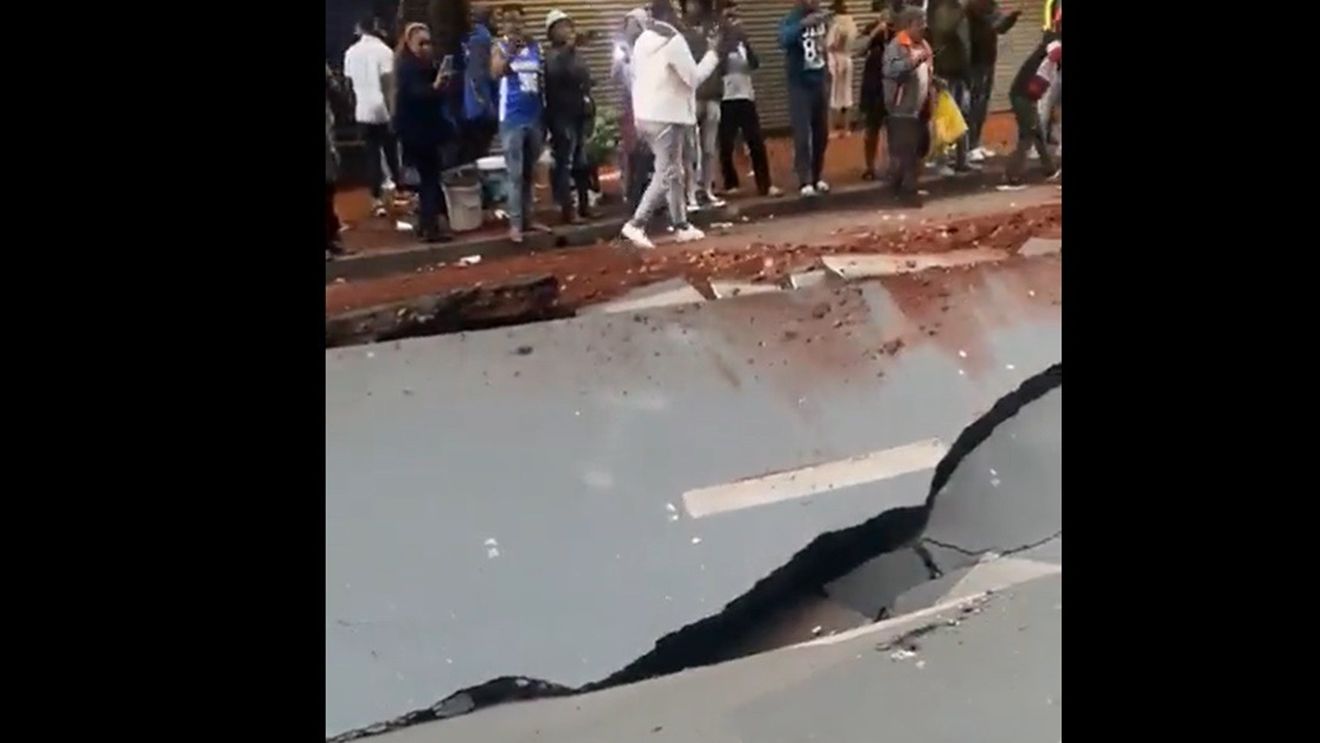 Explozie misterioasă la Johannesburg, patruzeci de răniți