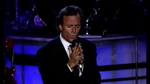 Julio Iglesias este acuzat de agresiune sexuală / Două foste angajate vorbesc despre abuzuri și un climat de teroare la locuințele acestuia din Caraibe și Europa