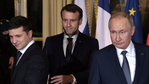 Palatul Elysee a transmis că declarațiile președintelui Emmanuel Macron privind acordarea garanțiilor de securitate pentru Rusia au fost scoase din context: ”Nu face decât să descrie ceea ce ucrainenii înşişi îşi doresc”