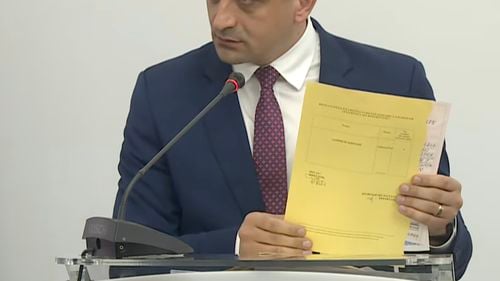 George Simion: “Ma (sic!) français est très mauvais” / Valul MAGA este singurul lucru care va salva Europa