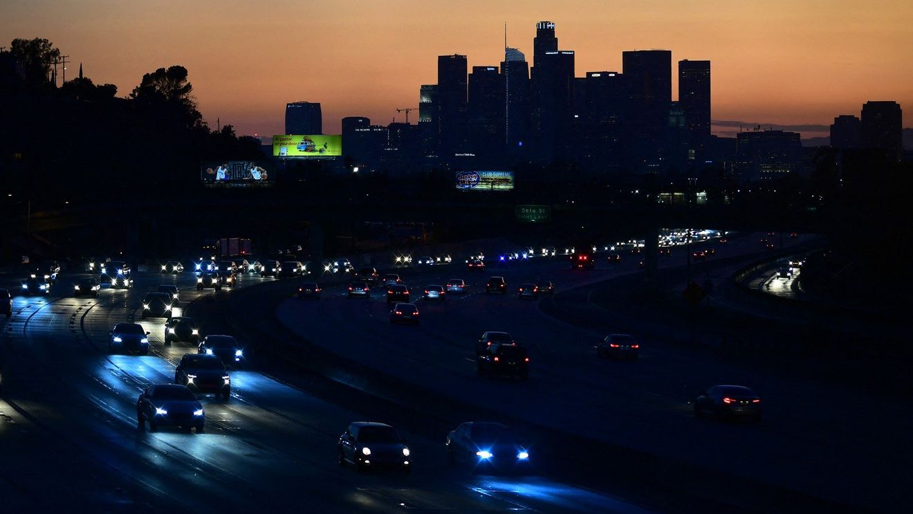 Los Angeles: cel puțin doi morți și șase răniți într-un schimb de focuri în centrul orașului