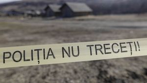 Tribunalul Militar declină competenţa în soluţionarea cererii DNA de redeschidere a urmăririi penale faţă de doi foşti angajaţi ai ISU Prahova, suspectaţi că au favorizat complexul Ferma Dacilor, distrus de un incendiu