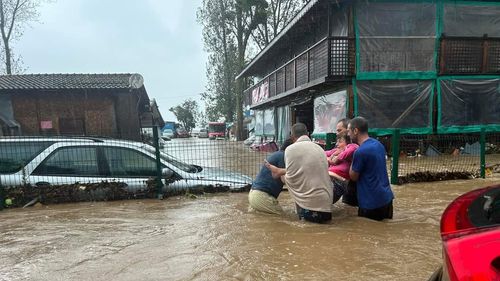 Doi morţi şi doi dispăruţi în Bulgaria, după inundaţii pe litoralul Mării Negre