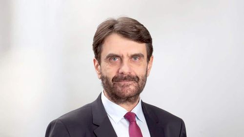 Jurnalistul Robert Schwartz, fost redactor-șef la Deutsche Welle, este nominalizarea USR pentru funcția de director al Societății Române de Radiodifuziune