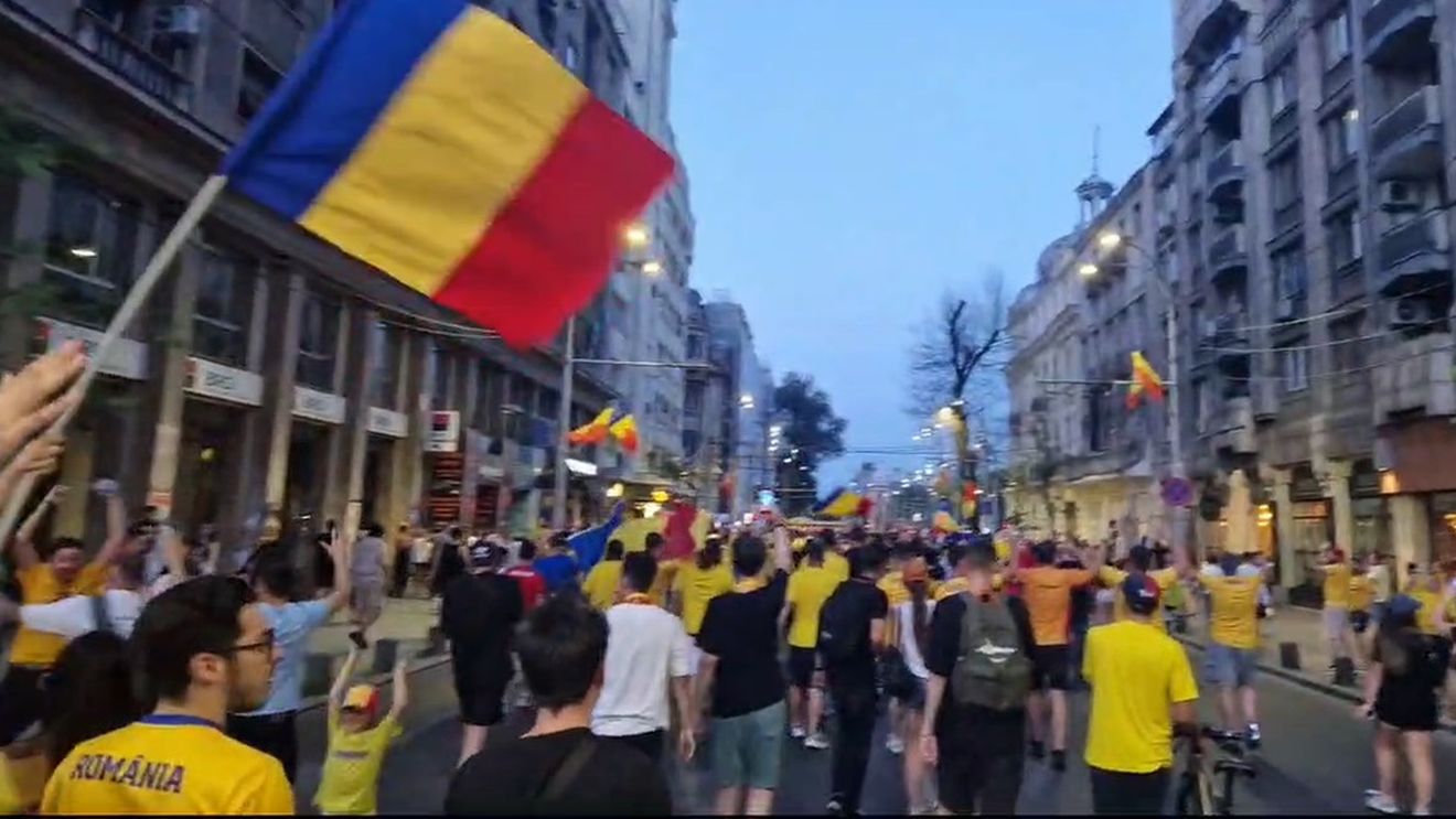 UPDATE/VIDEO Bucurie în stradă după calificarea României în optimi la Euro 2024: Calea Victoriei din București, inundată de steaguri tricolore și tricouri galbene / Fanii au sărbătorit la Universitate