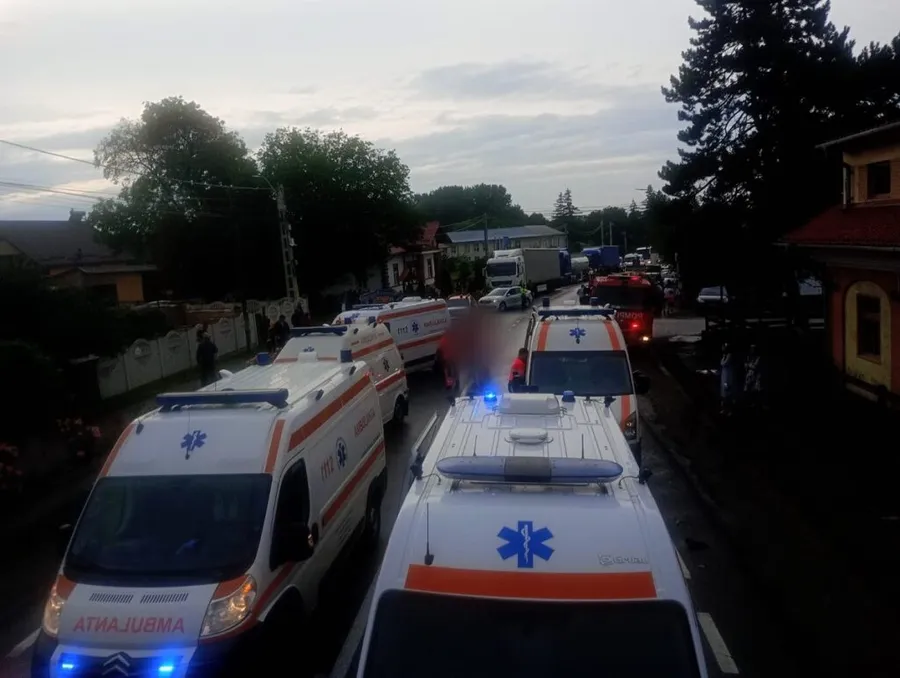 ambulanțe, accident