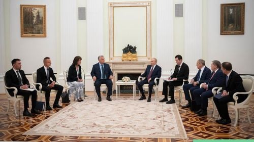 Vizita lui Viktor Orbán la Moscova sârnește furia Comisiei Europene: "Vizita UE în Ungaria sub semnul întrebării" / Premierul pro-Putin a subminat din nou unitatea UE