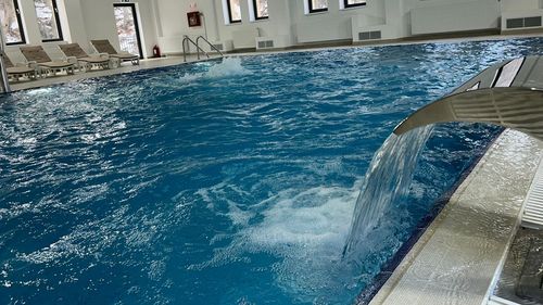 Staţiunea balneară Vizantea-Livezi din Vrancea a fost inaugurată în prezenţa premierului Ilie Bolojan
