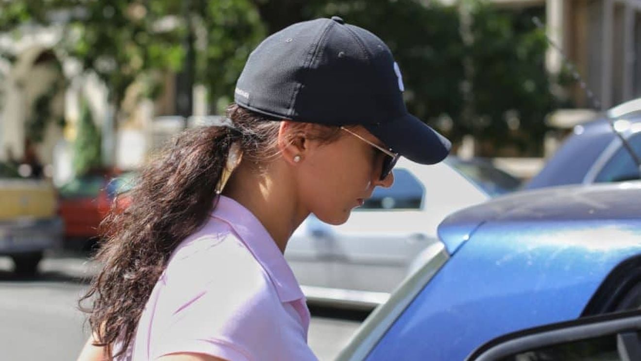 Poliția a găsit pistolul furat la miting de la jandarmerița bătută