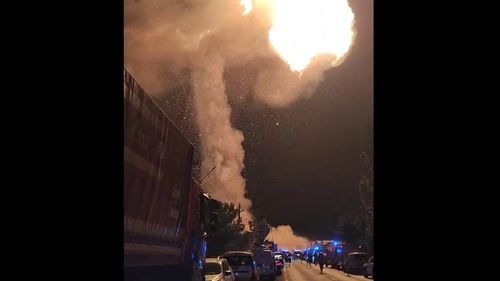 VIDEO Momentul celei de a doua explozii de la Crevedia / S-a ridicat un nor imens de foc și cenușă