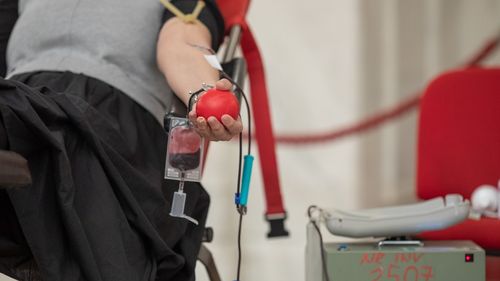 Un bărbat din Sibiu a donat zeci de litri de sânge în ultimii 25 de ani/ Mesajul acestuia de Ziua Mondială a Donatorului de Sânge - FOTO