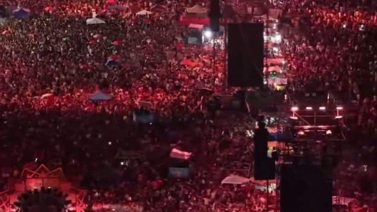 VIDEO Imagini impresionante/ Megaconcert gratuit în Brazilia: Două milioane de fani au cântat şi au dansat cu Shakira pe Copacabana