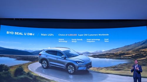 SUV-ul chinezesc Seal U DM-i „se va vinde foarte bine” pe piața locală, crede Andrei Duica, Deputy Country Manager BYD România / Cu ce caracteristici tehnice vine PHEV-ul?