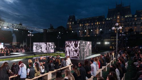 Număr record de designeri români la Romanian Fashion Week 2026: Iașul devine centrul industriei de modă contemporane