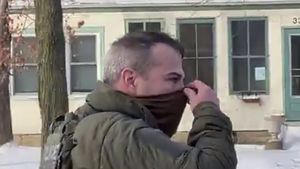 Agentul ICE care a omorât femeia din Minneapolis a fost identificat ca fiind un veteran cu 10 ani de experiență în domeniul aplicării legii