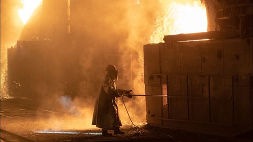 Cel mai mare producător de oţel din Rusia vorbeşte de oprirea activităţii pe fondul încetinirii economiei