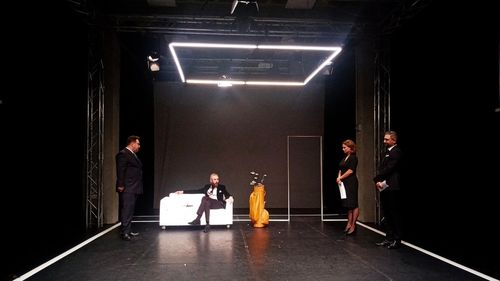 Teatrul Mic din București se redeschide publicului, sâmbătă, cu premiera „Bull”, în regia lui Silviu Debu