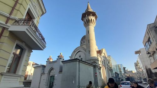 Povestea celei mai mari moschei din România. Construită de Regele Carol I la malul mării, din respect pentru musulmanii din Dobrogea abia ieșită din Imperiul Otoman