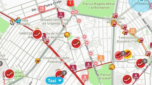 VIDEO Trupele armate care și-au încheiat misiunea din Afganistan defilează pe sub Arcul de Triumf / Traficul, blocat în nordul Capitalei în mijlocul săptămânii