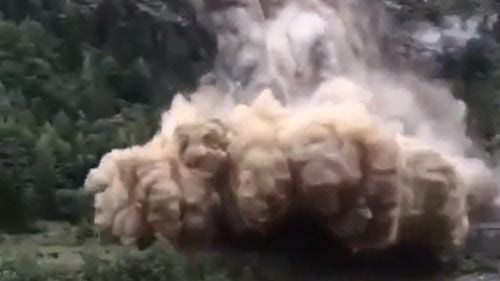 Alunecare masivă de stânci în Savoia: nu circulă niciun tren între Franța și Italia