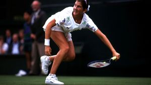 Monica Seles, vedetă a tenisului în anii '90, mărturisește că suferă de o boală autoimună foarte rară: „Mă afectează în fiecare zi”