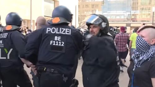 Poliţia germană investighează o descoperire suspectă făcută vineri la birourile agenţiei ruse de ştiri RIA Novosti din Berlin