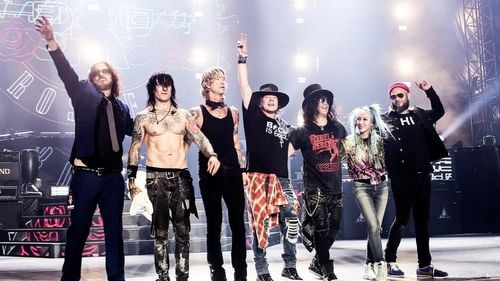S-au pus în vânzare biletele pentru concertul GUNS N’ ROSES de la București