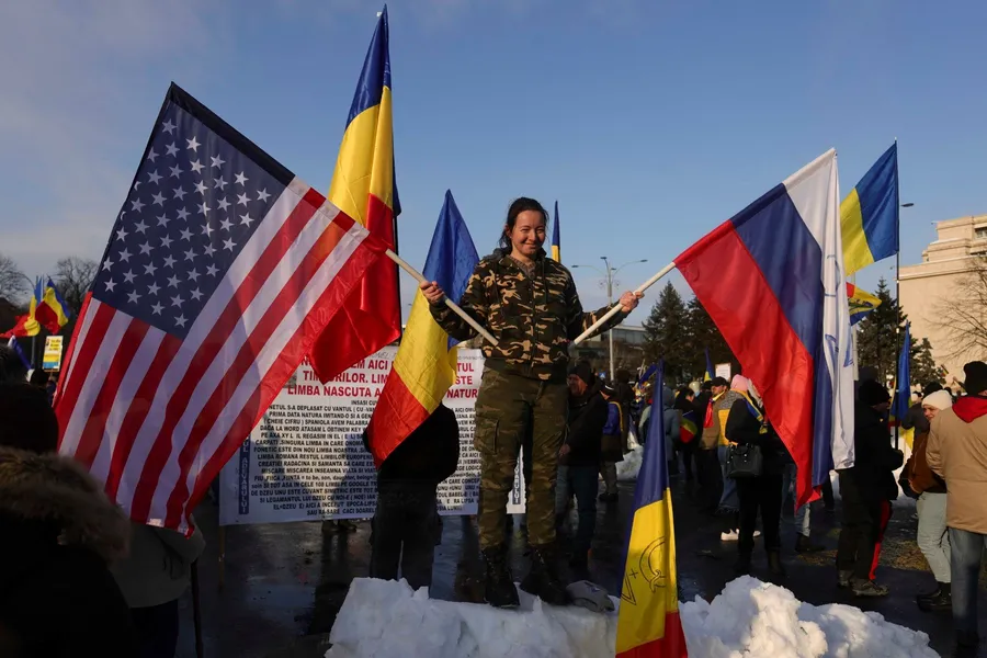 protest calin georgescu steagul rusiei steagul sua