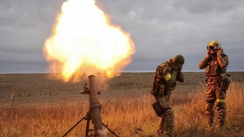 LIVE Ziua 288 de război. Explozii puternice la baza aeriană Berdiansk, ocupată de ruși / Putin promite că Rusia va continua să atace infrastructura energetică a Ucrainei / Moscova se pregătește pentru un lung război imperialist (ISW) / Zelenski crede în pace anul viitor