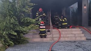 Incendiu la o saună din Mamaia. Înăuntru era o singură persoană, care a reușit să iasă