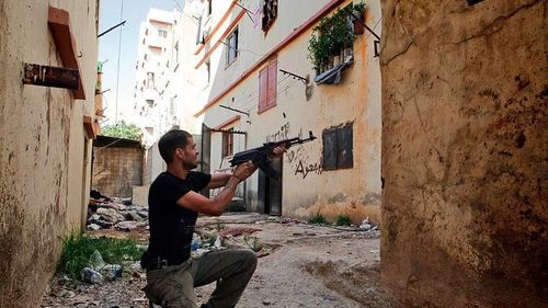 Macron: Violenţele recente din Siria arată fragilitatea extremă a tranziţiei. Populaţia civilă trebuie să fie protejată