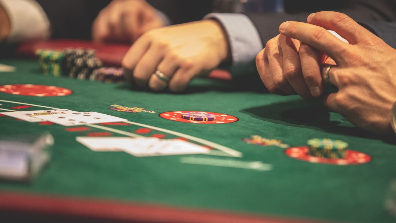 Cazinourile și hotelurile din Las Vegas se închid pentru următoarele săptămâni din cauza pierderilor cauzate de coronavirus