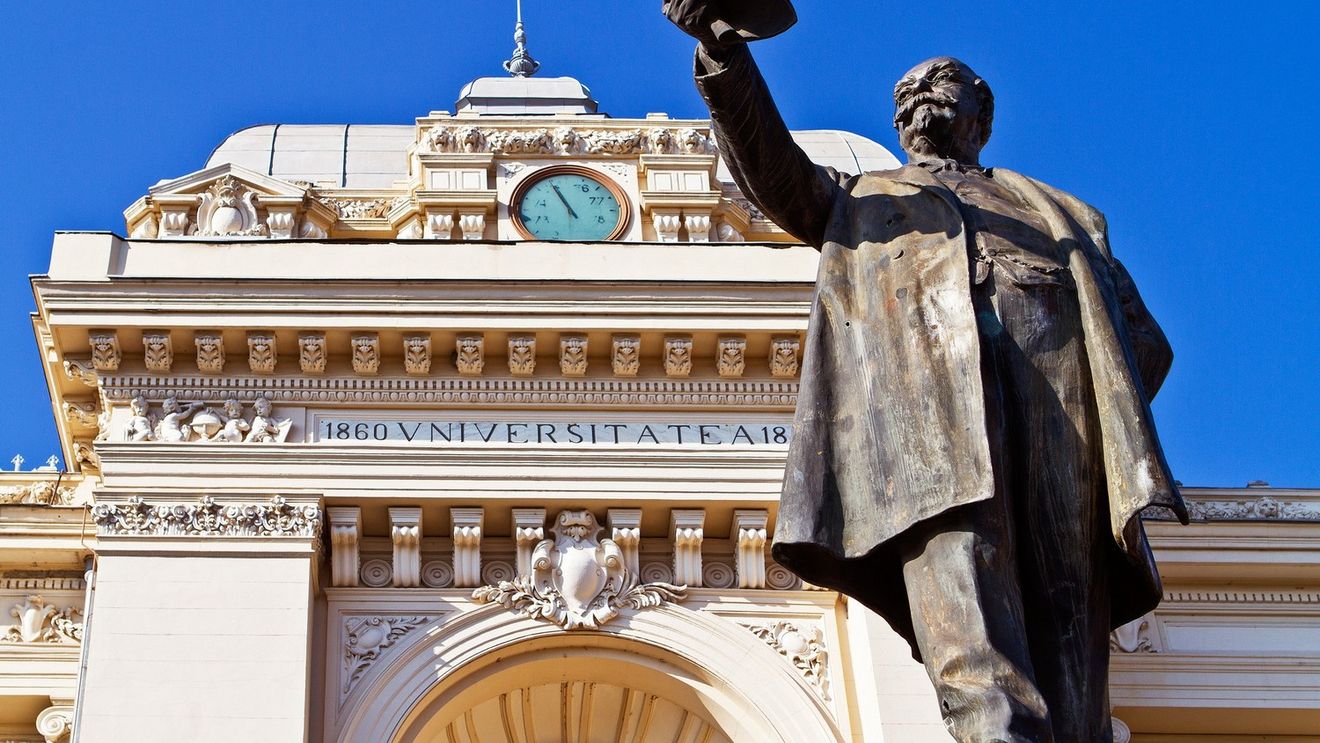 Universitatea „Al.I. Cuza” din Iaşi construieşte un cămin pentru studenţi la Ştefăneşti-Botoşani, unde instituţia deţine o staţiune de cercetare şi practică. Investiţia depăşeşte 12 milioane de lei şi este finanţată prin PNRR