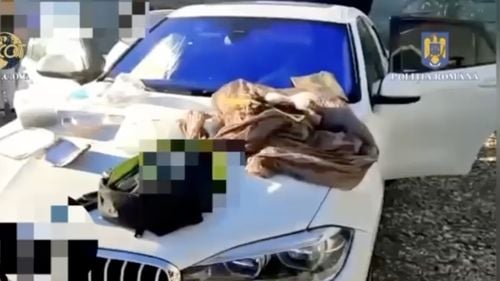 Pitești: Un bărbat a fost arestat, fiind cercetat pentru pornografie infantilă și sex cu o minoră / Acesta a fost oprit în trafic în timp ce conducea sub influența drogurilor